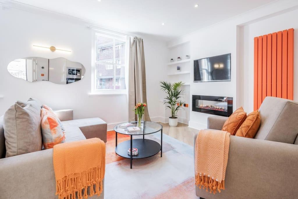 House 10 Mins To Tower Bridge Hot Tub & Parking Villa Londra Exterior foto